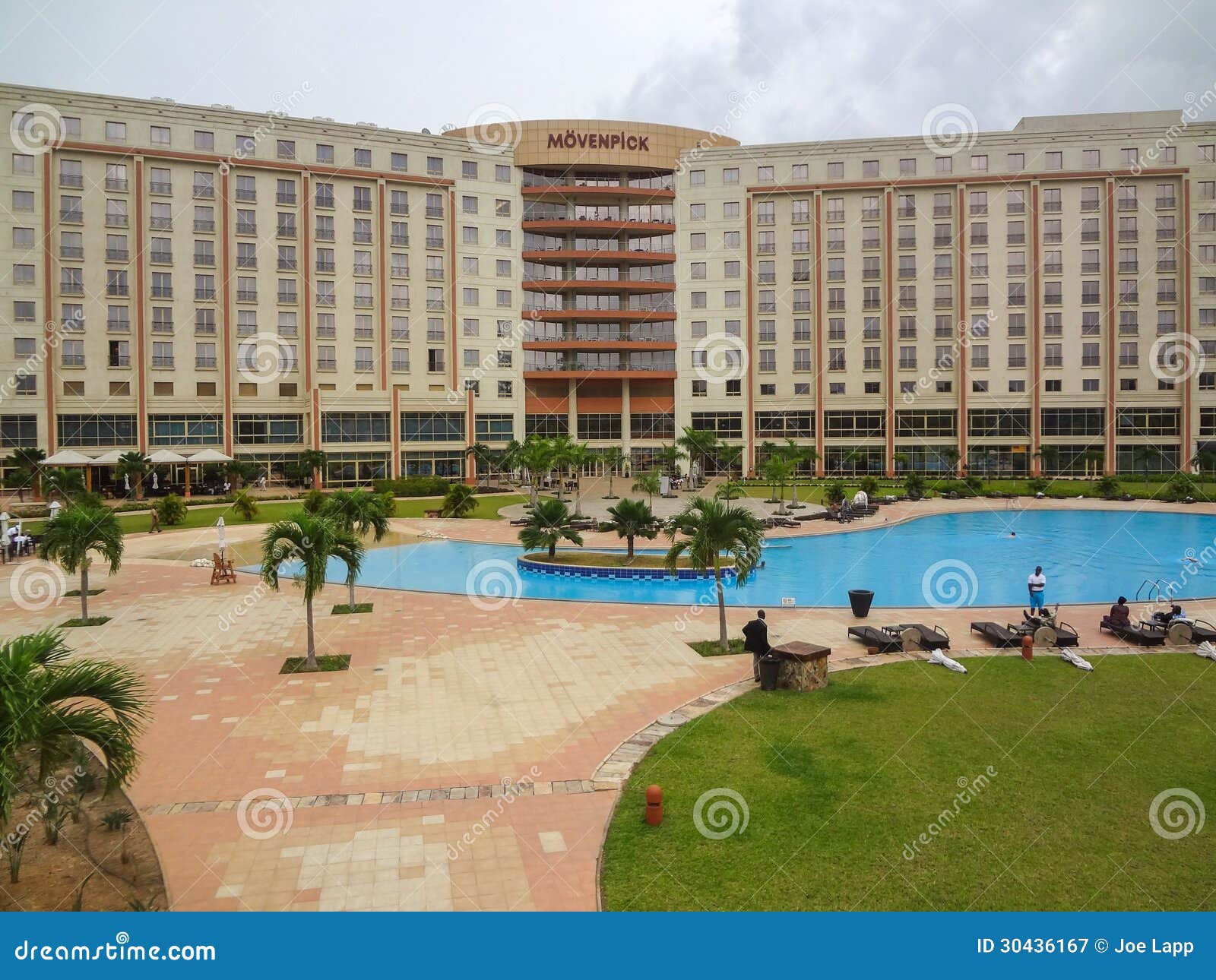 Movenpick Hotel in Ghana editorial photography. Image of tree 30436167
