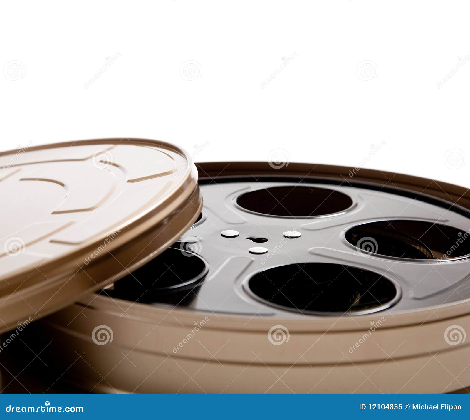 https://thumbs.dreamstime.com/z/movie-reel-canister-white-copy-space-12104835.jpg