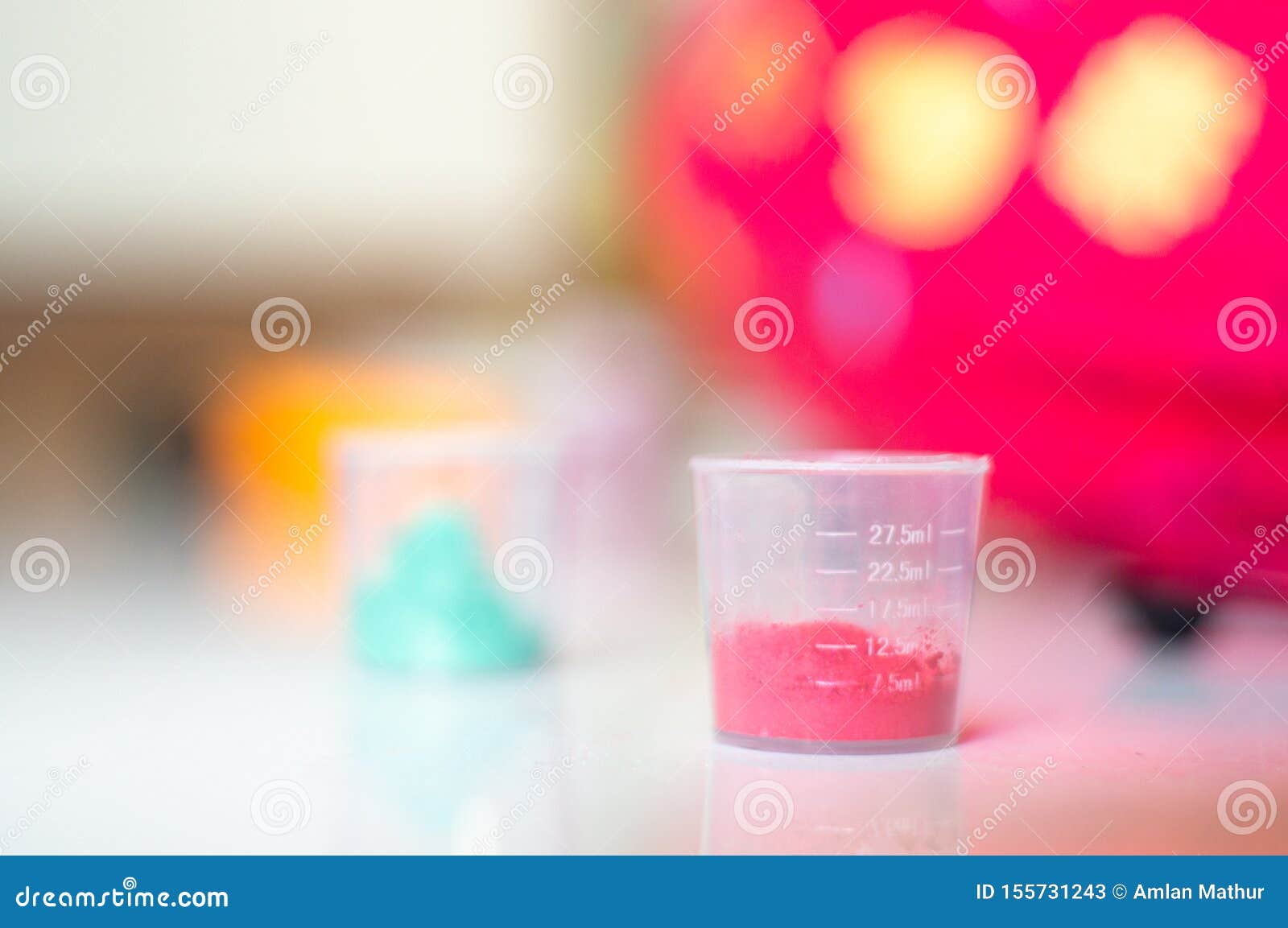 Moving Into Focus Shot Of Transparent Measuring Cups With Mica Powder Colorant For Home Made Soap Stock Image Image Of Hand Business 155731243