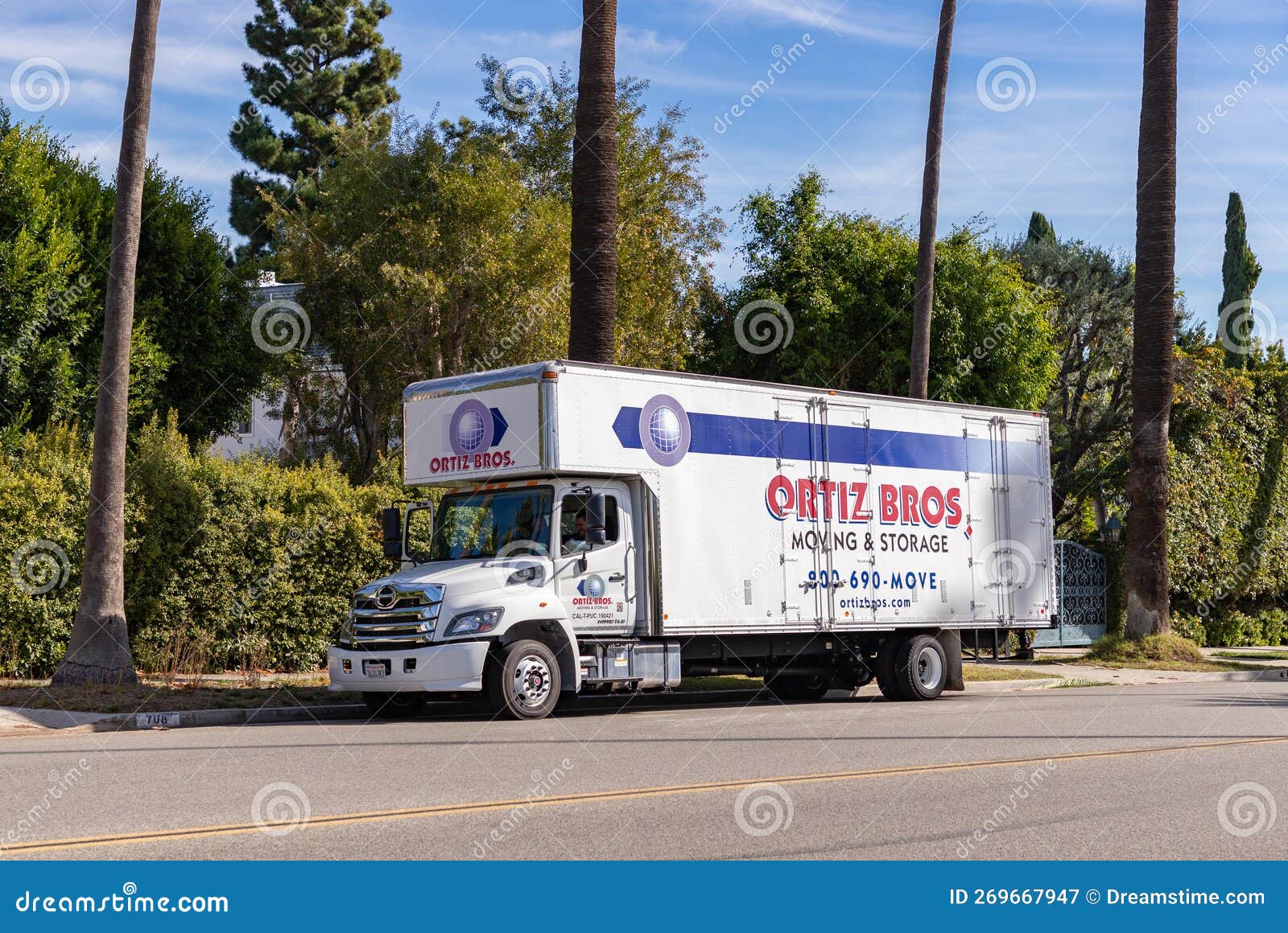 Moving Truck in Beverly Hills Editorial Photography Image of