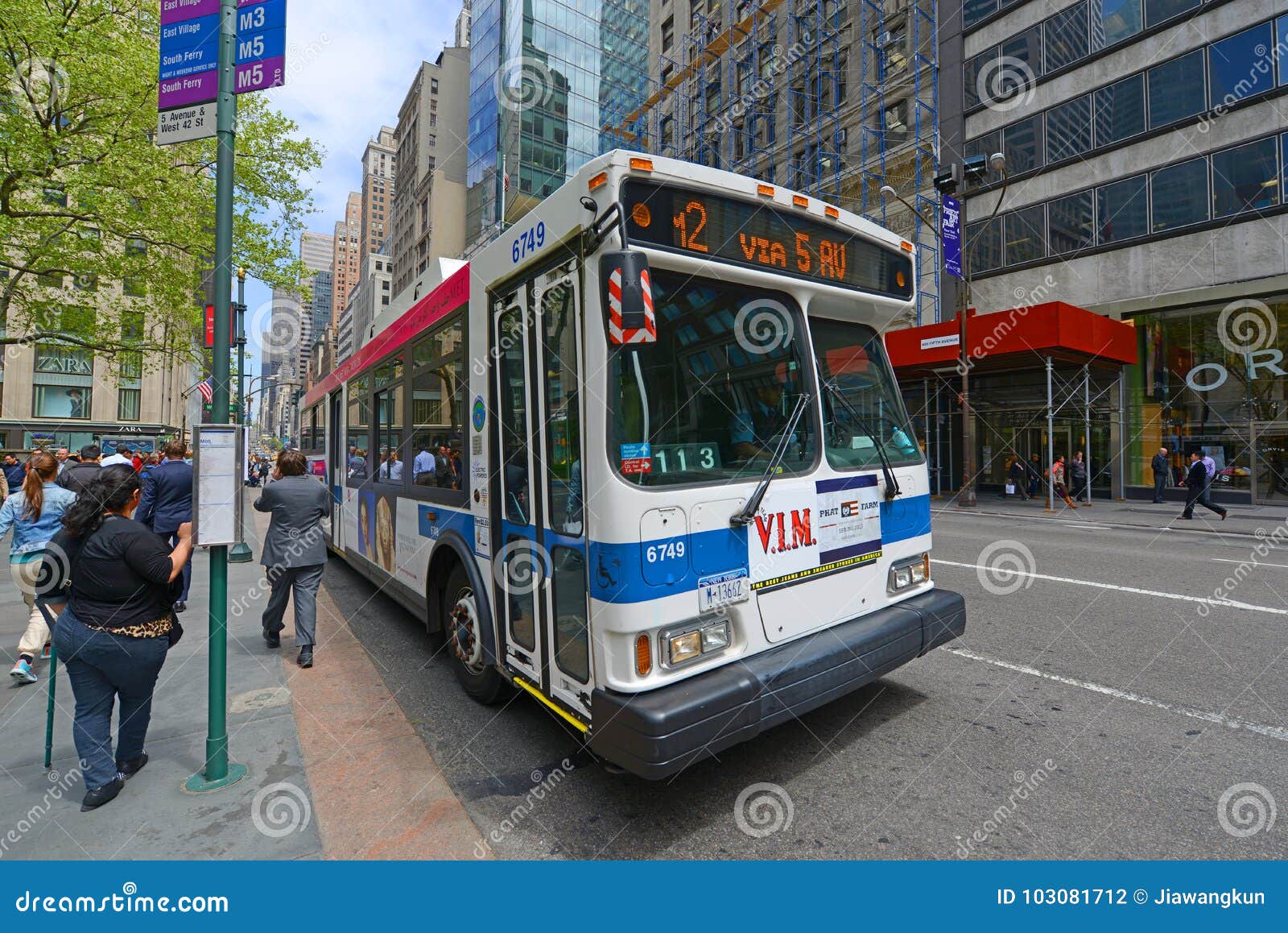 MTA Bus Route M2 on Fifth Ave, NYC, USA Editorial Photography - Image ...