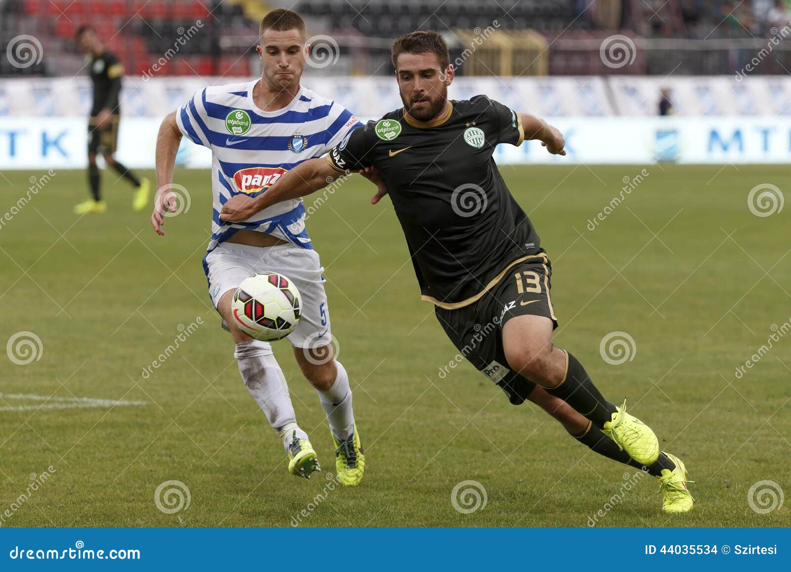 Ferencvaros vs. MTK OTP Bank League football match – Stock