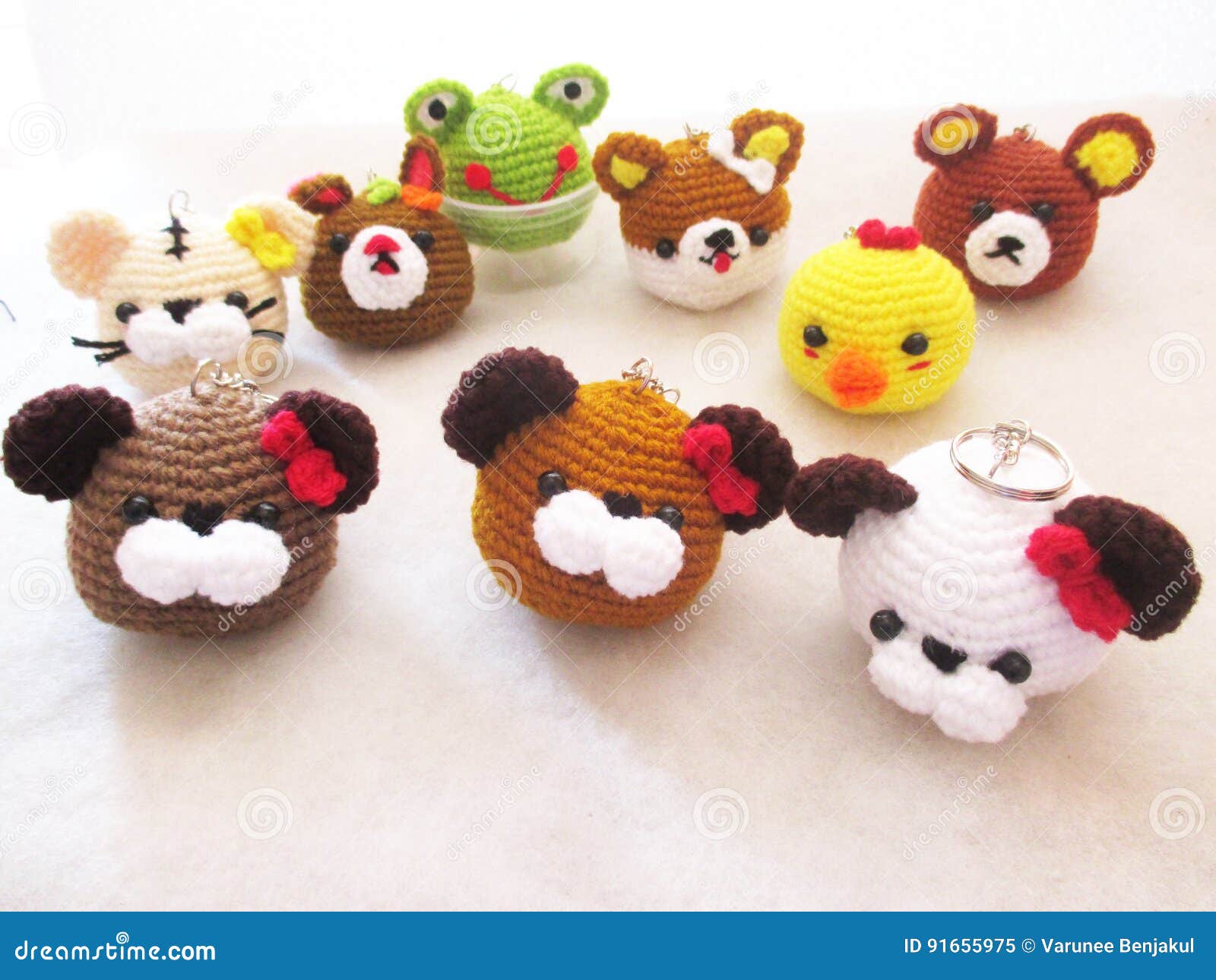 muñecas de lana hechas a mano