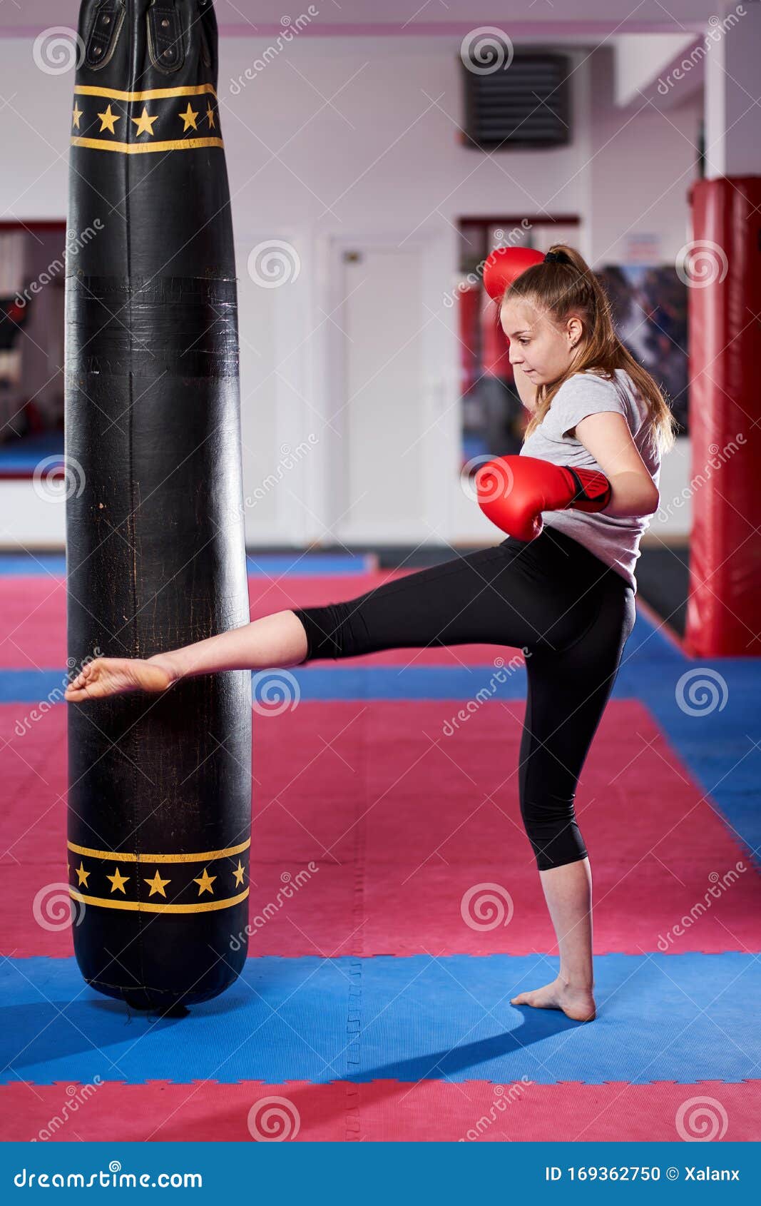 Muay Thai Girl For Holiday