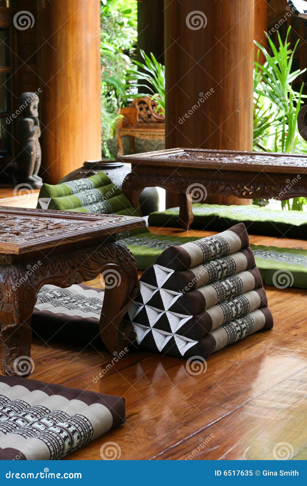 Muebles tailandeses imagen de archivo. Imagen de mobiliarios 6517635