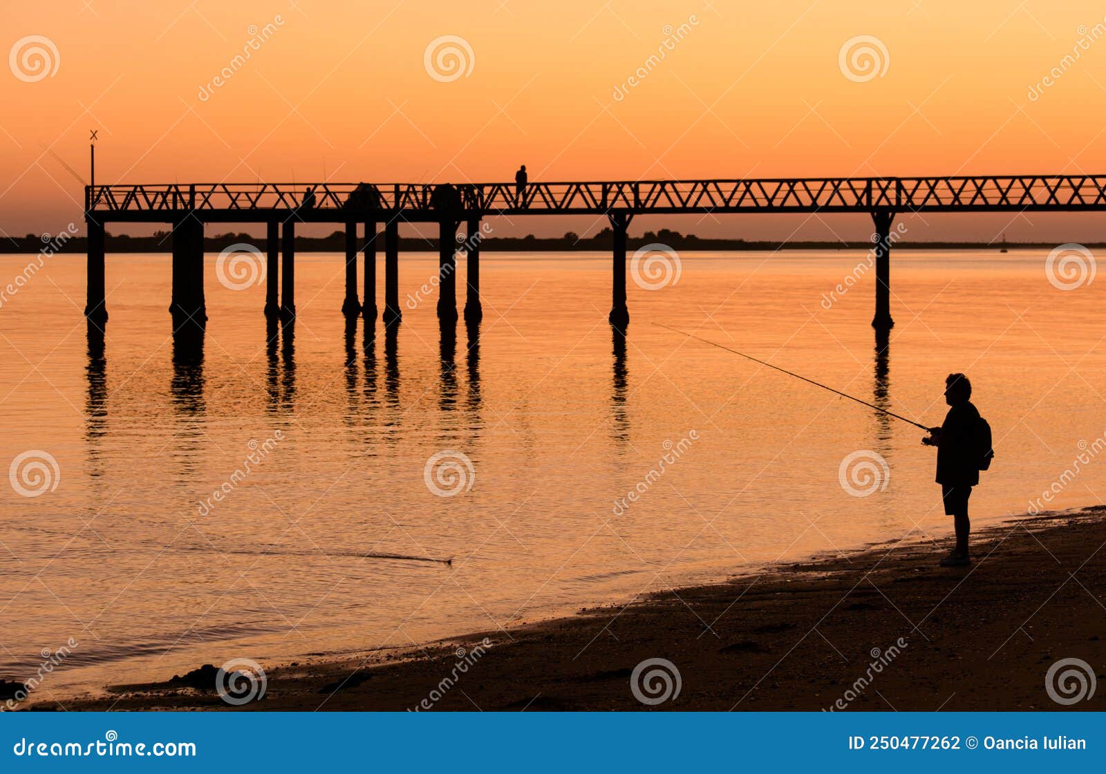 muelle del vigia, mazagon, huelva