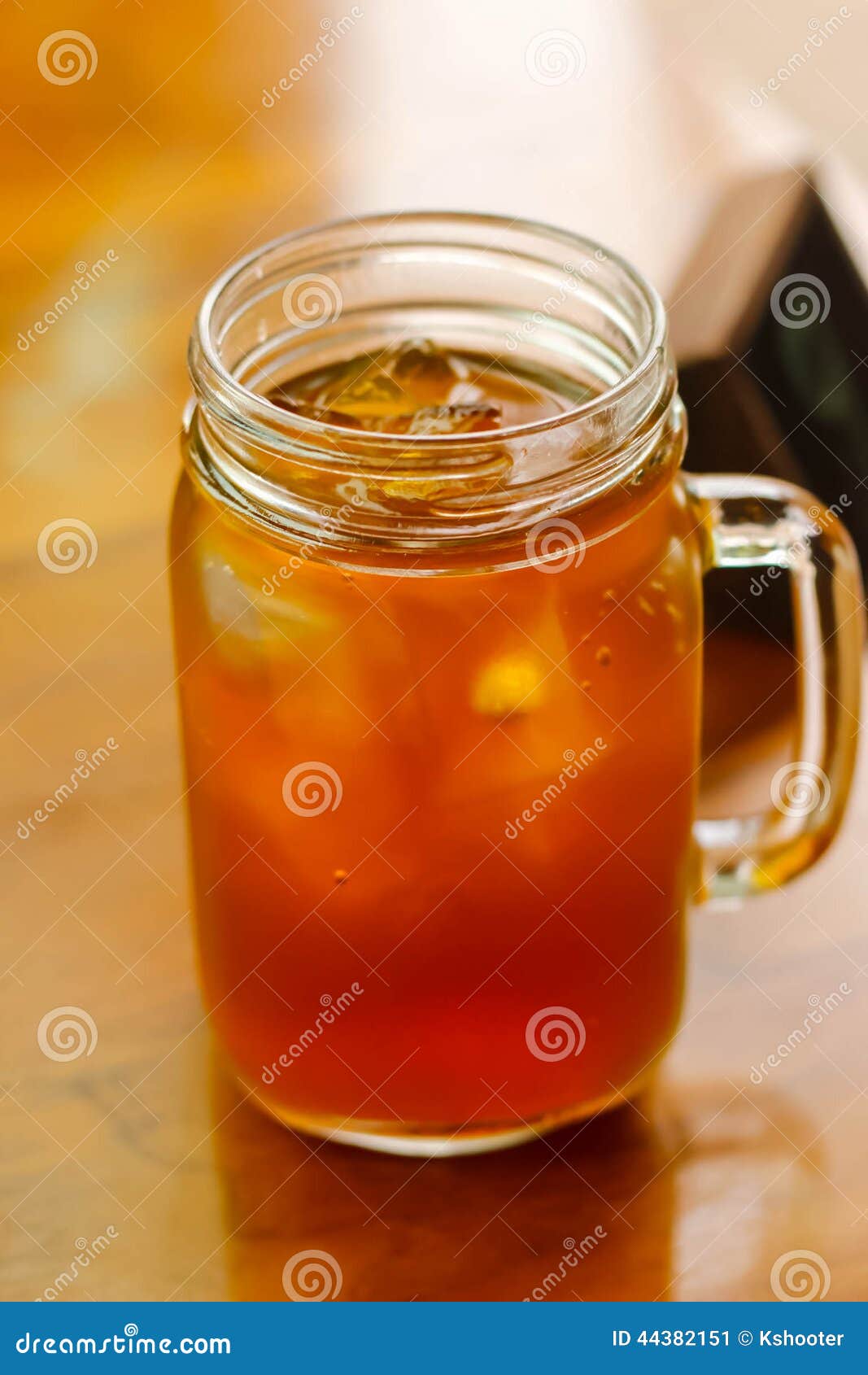 Mug of Iced Tea stock image. Image of wooden, beverage 44382151