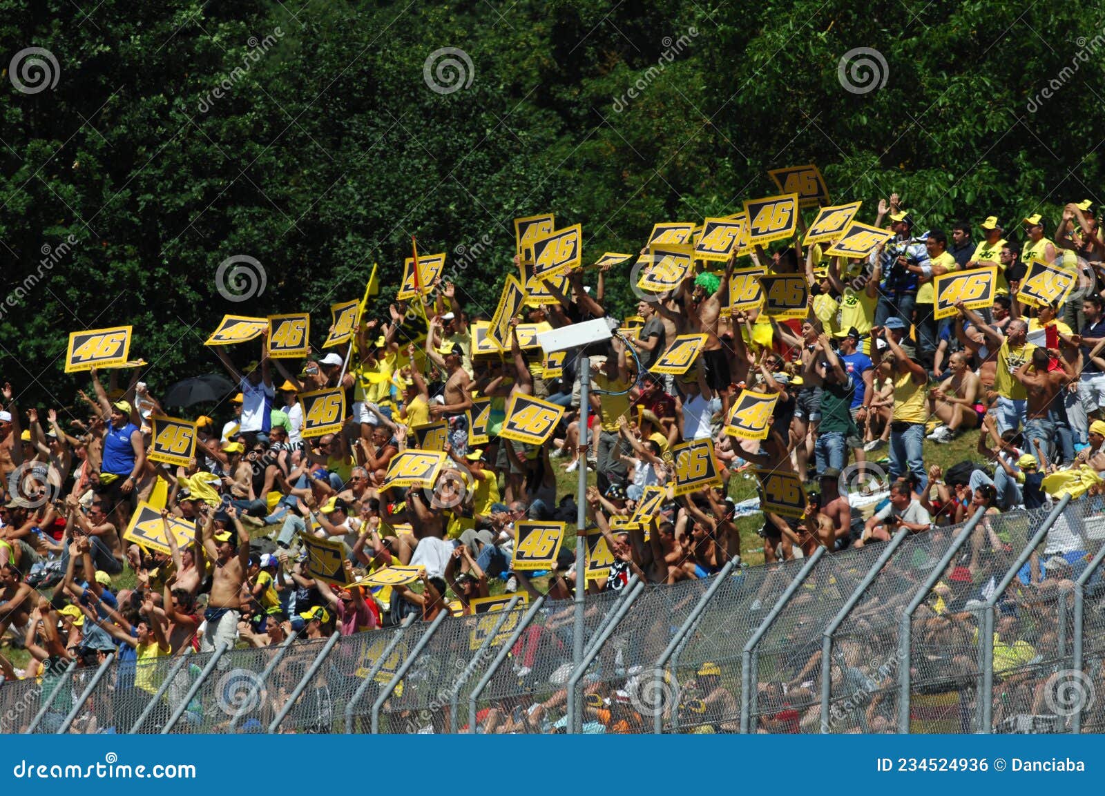 Støjende Gør det tungt Reduktion Fans Rossi Valentino Stock Photos - Free & Royalty-Free Stock Photos from  Dreamstime