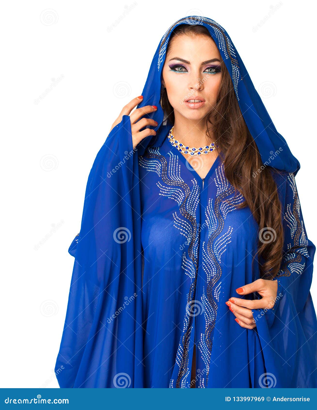 doce Ninguna inundar Mujer árabe Joven En Vestido Azul Largo Imagen de archivo - Imagen de azul,  vestido: 133997969