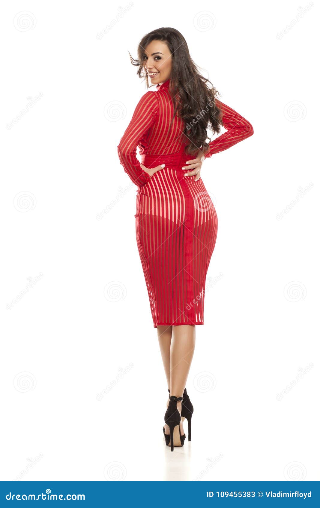 Mujer en vestido imagen de archivo. Imagen de alto - 109455383