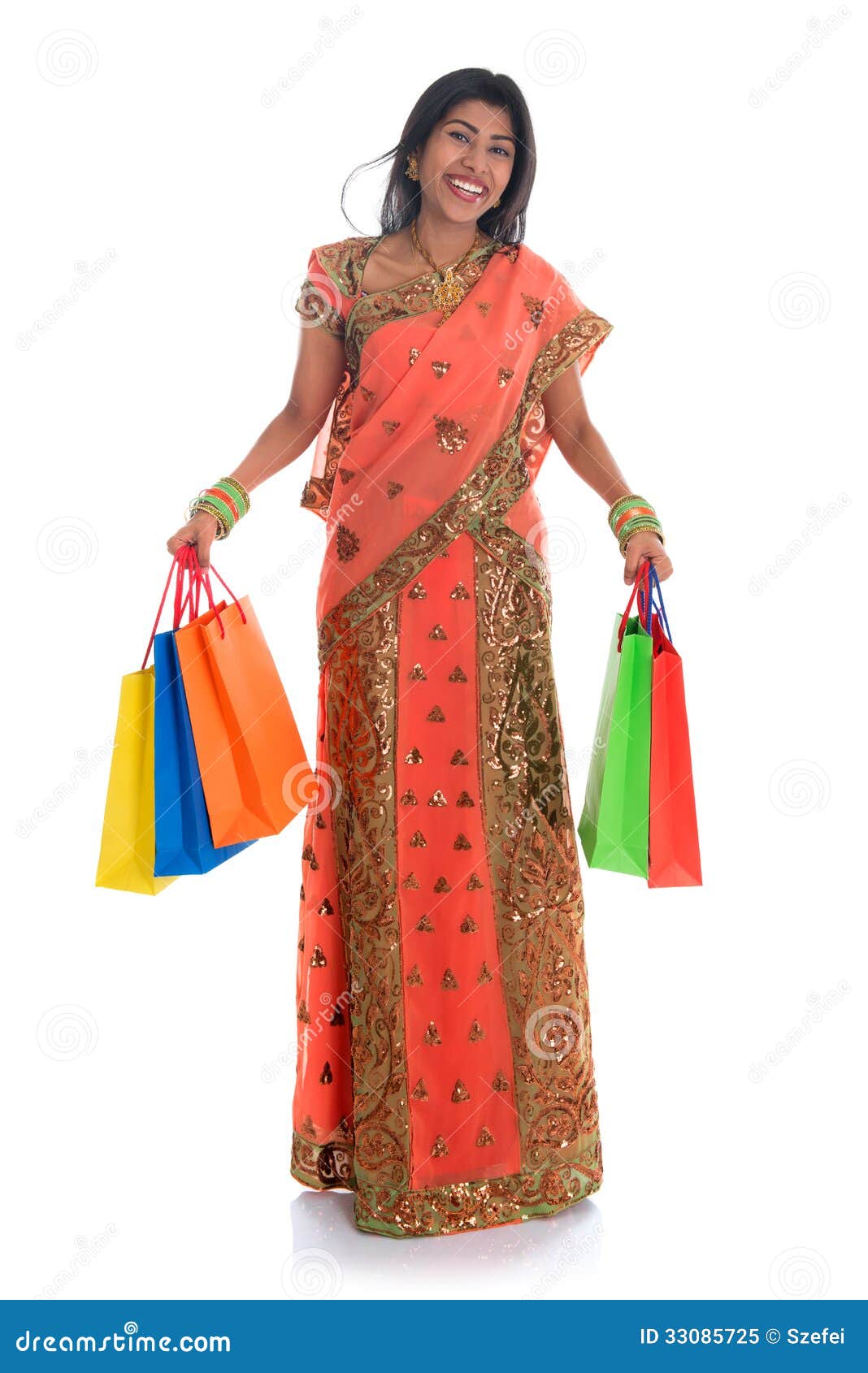 Mujer India En Compras Del Vestido De La Sari Imagen de archivo - de carrying, cultura: 33085725
