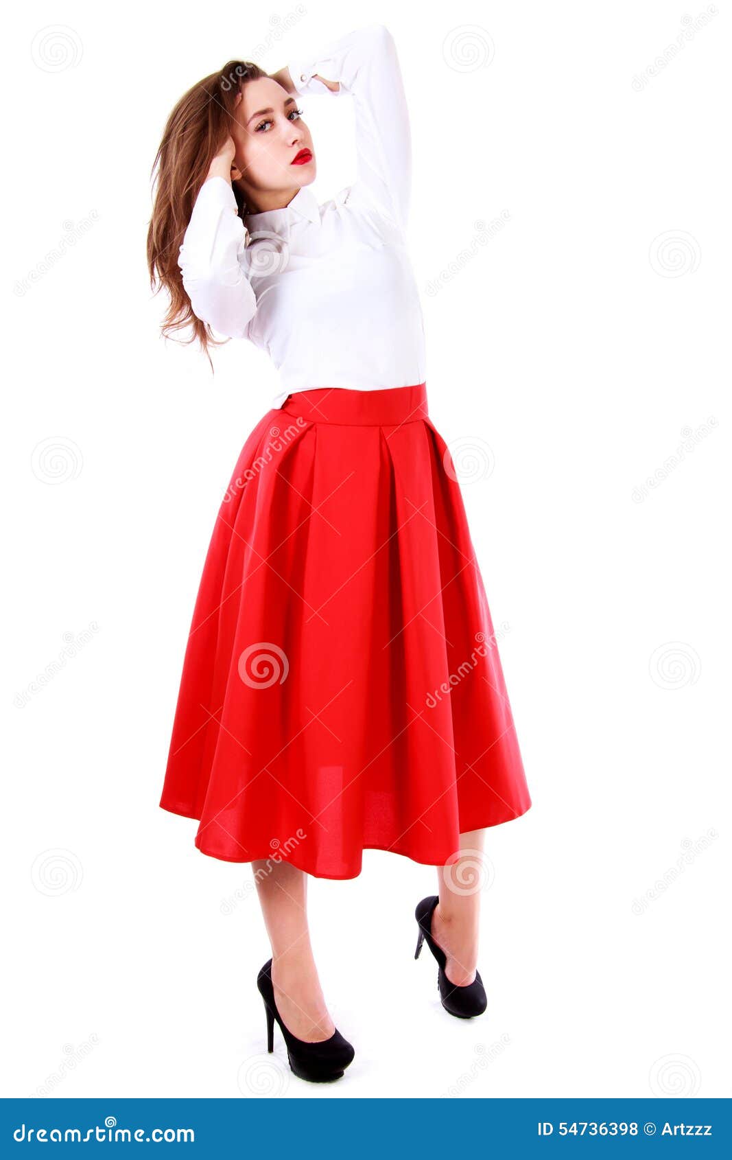 Mujer Joven Hermosa Una Blusa Blanca Una Falda Roja Larga Foto de - Imagen de brillante, ideal: