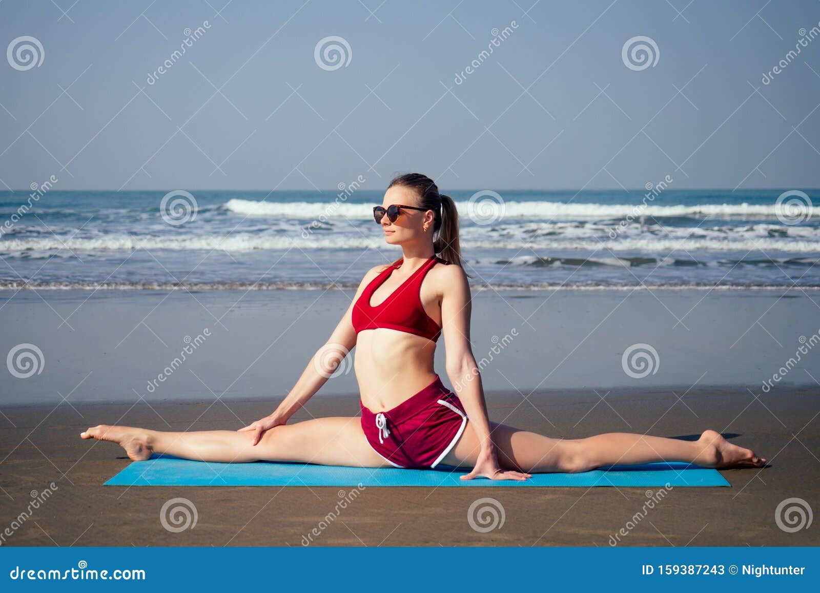 Muladhara Swadhisthana Manipula Tantra Yoga on the Beach Woman