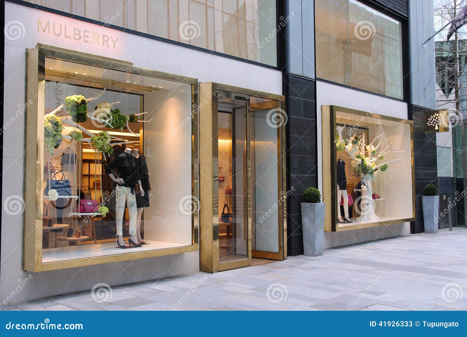 Mulberry editorial stock photo. Image of outlet, famous - 41926333