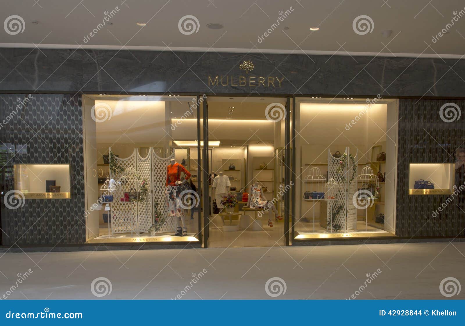 Mulberry store editorial stock image. Image of valuable - 42928844