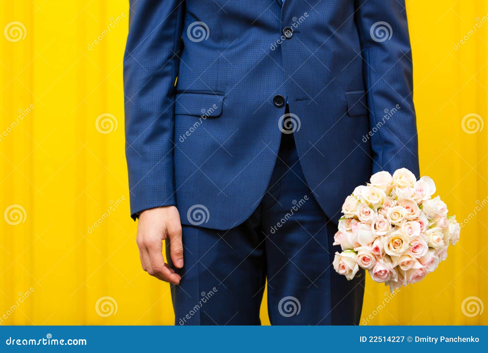 Mulher De Espera Do Homem Novo Imagem de Stock Imagem de conceito