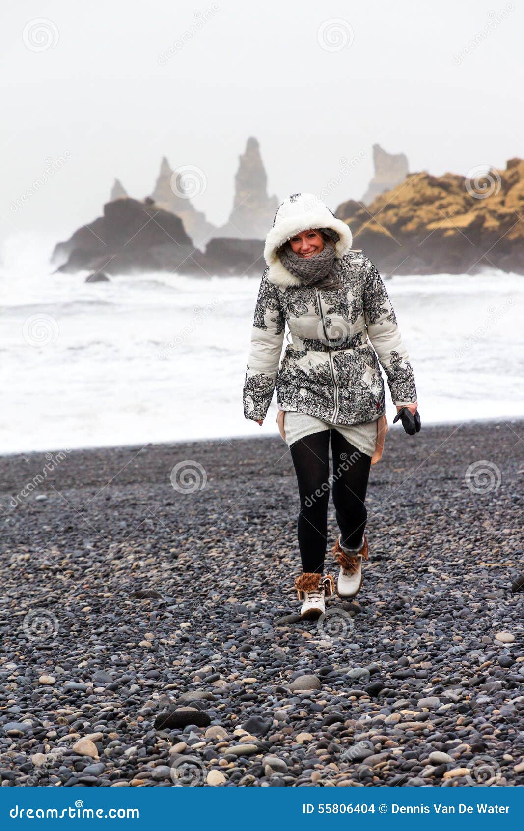 Mulher Islandesa foto de stock. Imagem de fêmea, forma - 55806404, image size:1067x1690