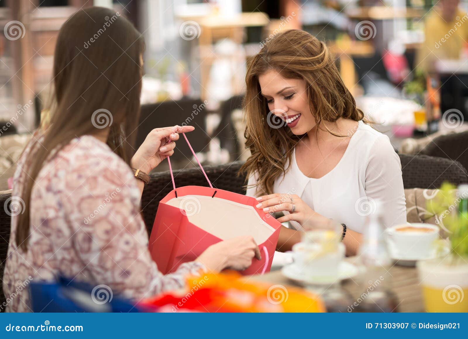 Do the shopping предложение