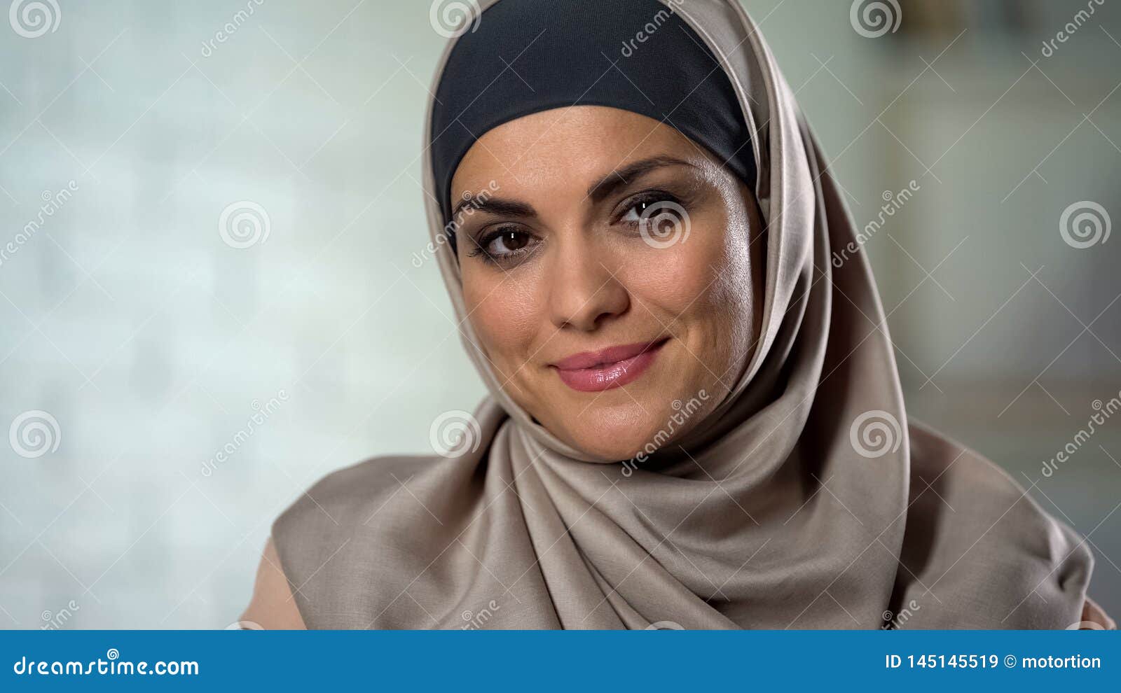 vestimenta muçulmana feminina