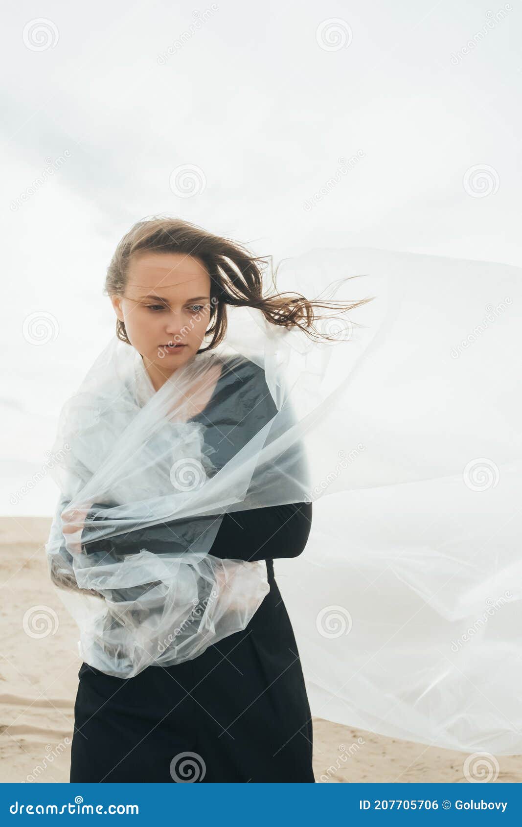 Solitária Feminina Silhueta Escura Triste Cara De Mulher Triste