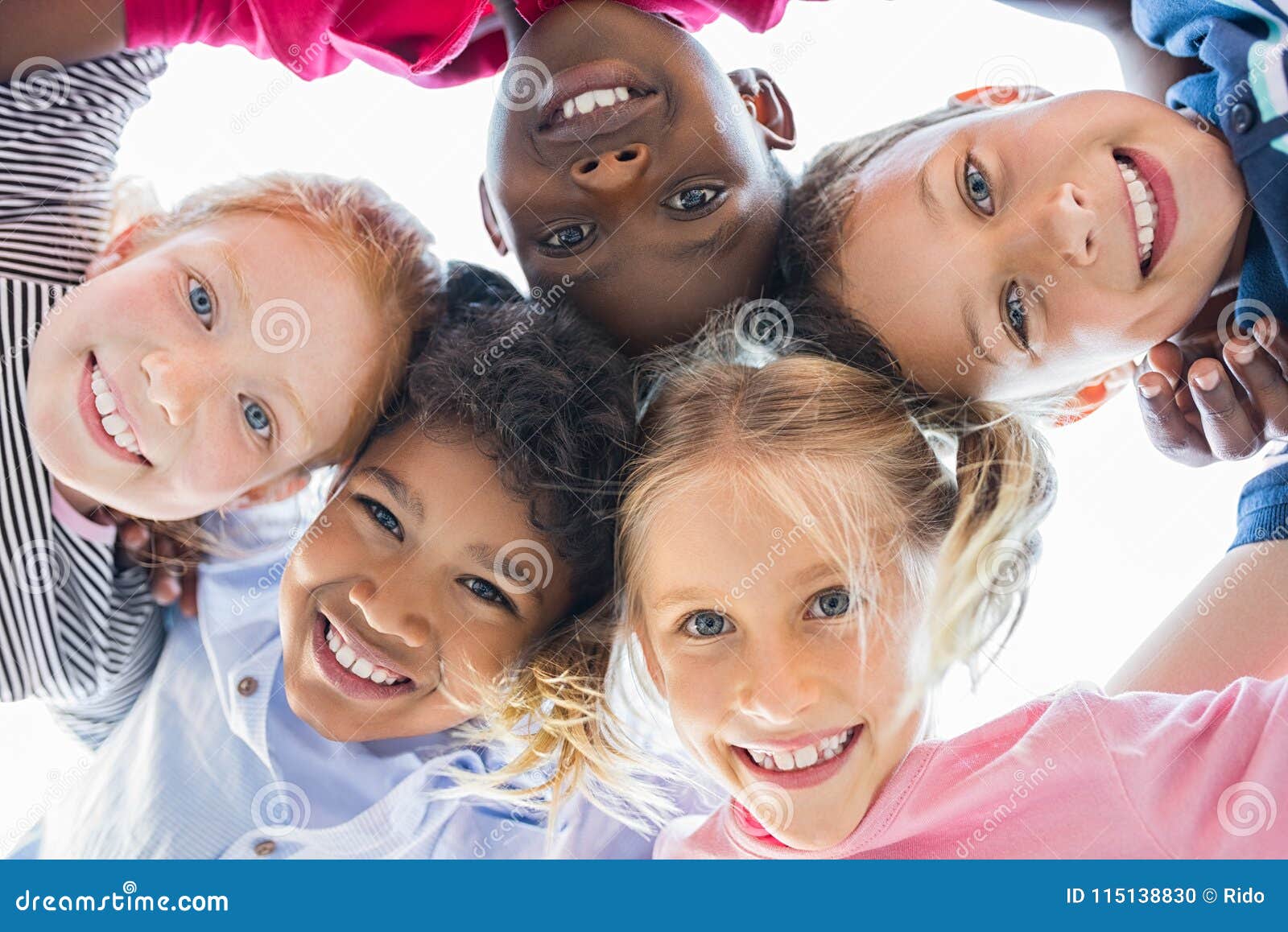 multiethnic children in a circle