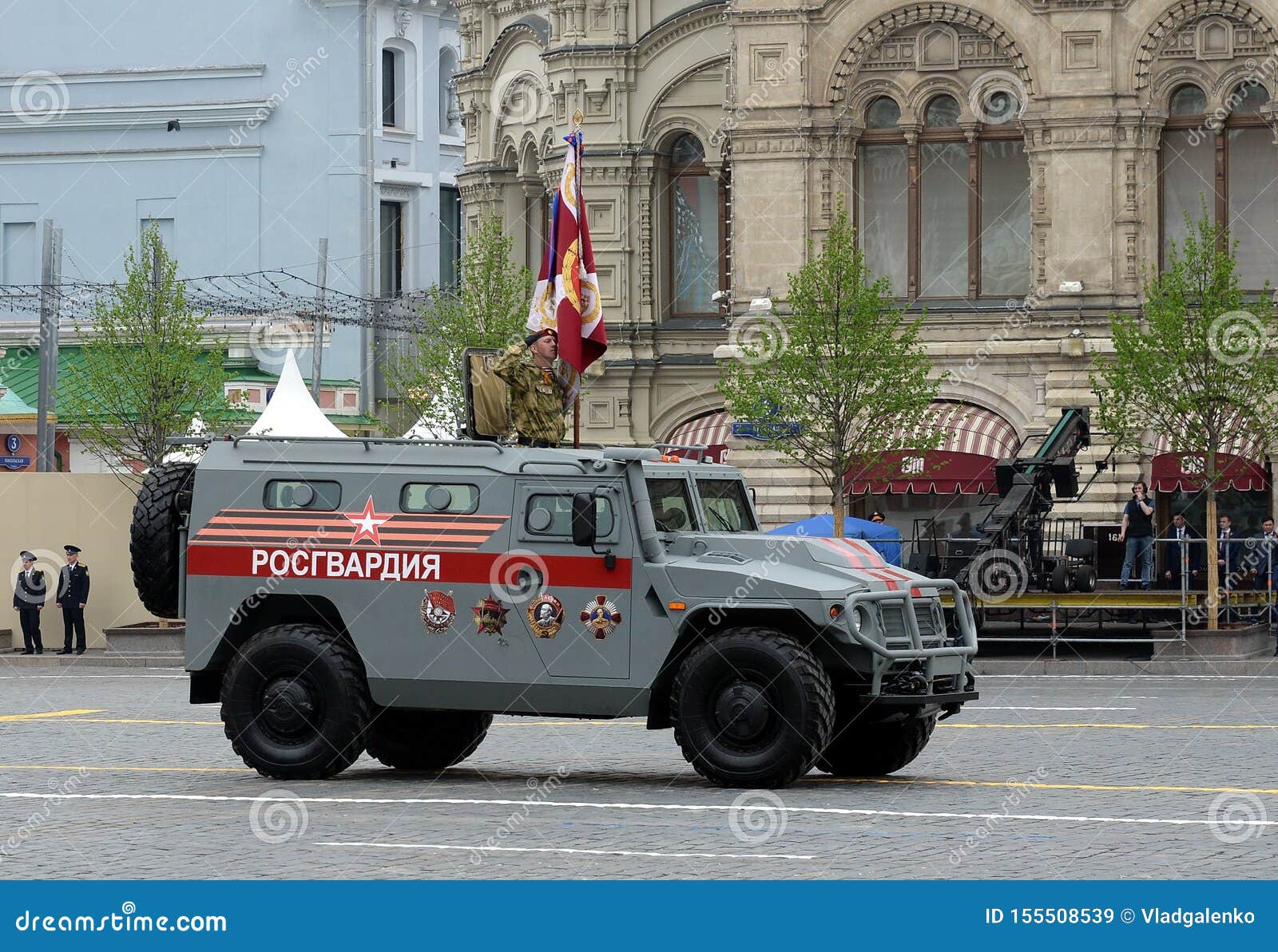 multipurpose-armored-car-tiger-troops-gr