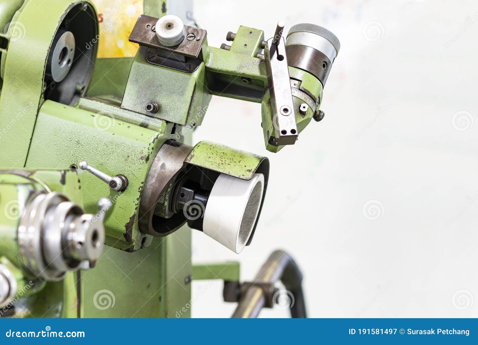 Multipurpose Semi Auto High Precision and Accuracy Sharpener Machine