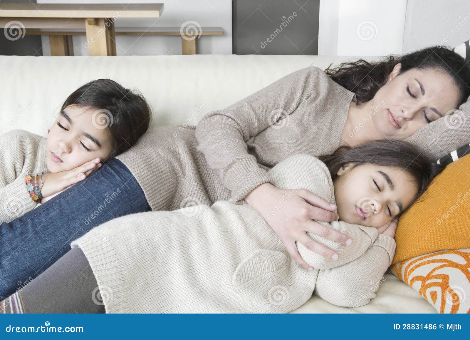 family voyeur mother sleeping Porn Photos