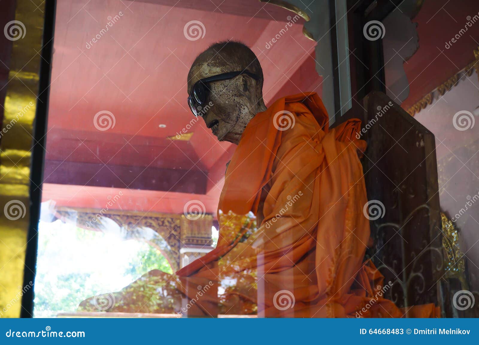 mummy of a buddhist monk