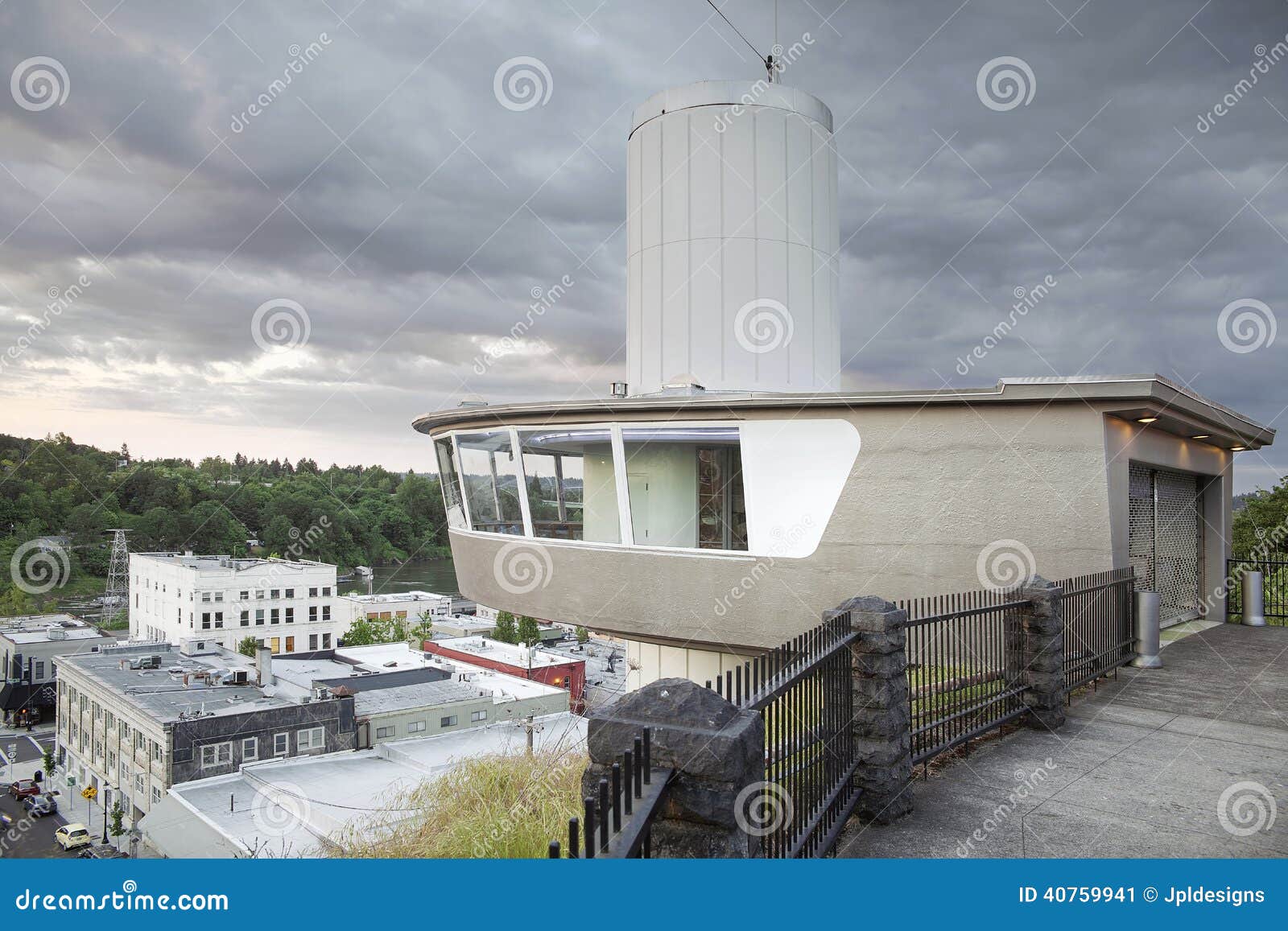 municipal elevator observation deck in oregon city