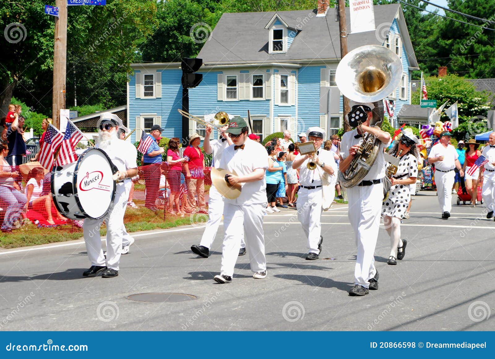 Munroe Dairy marching band editorial stock photo. Image of music 20866598