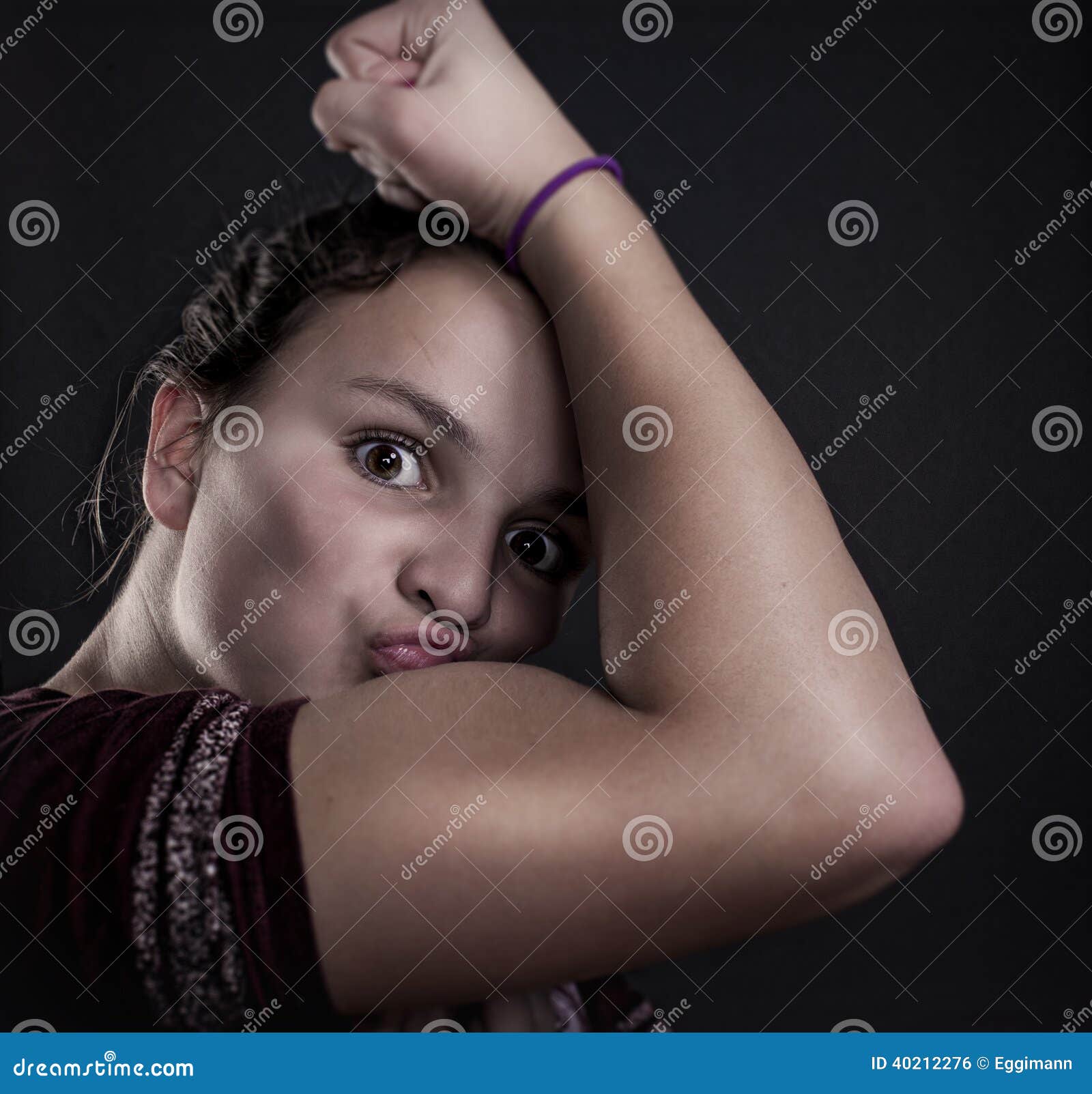 Stromg Muscle Teen Girls