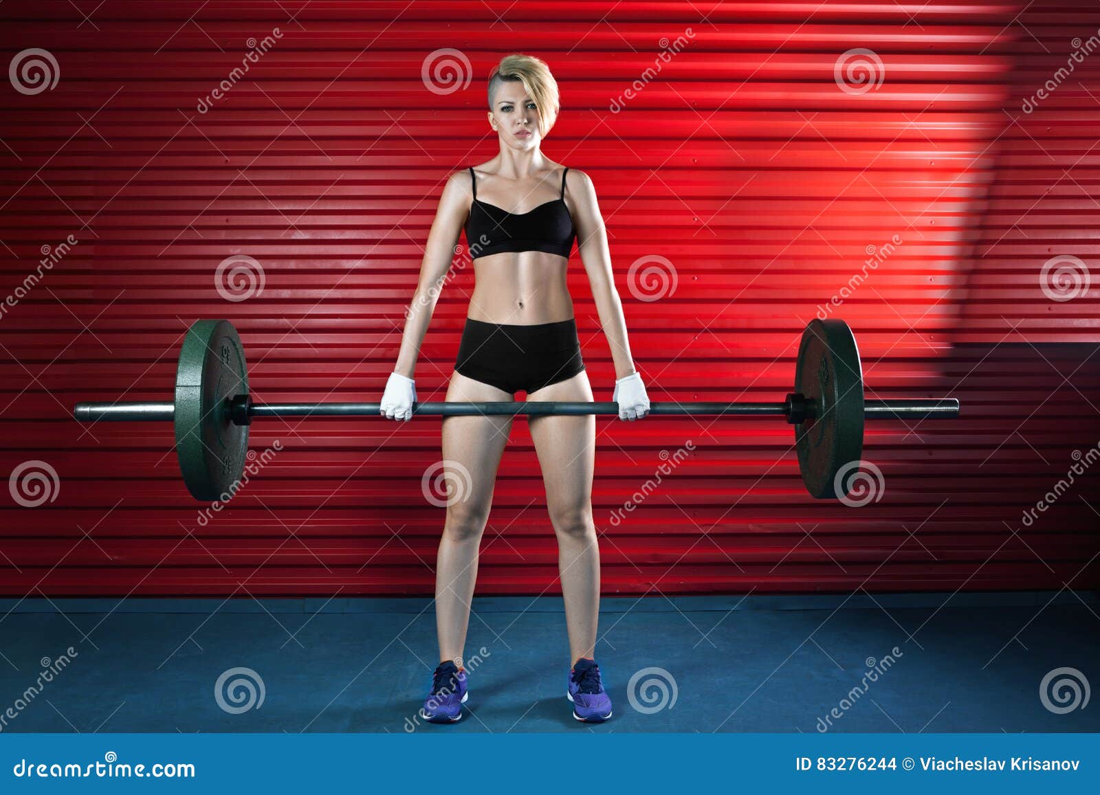 https://thumbs.dreamstime.com/z/muscular-woman-gym-doing-heavy-weight-exercises-young-girl-lifting-health-club-strong-female-83276244.jpg