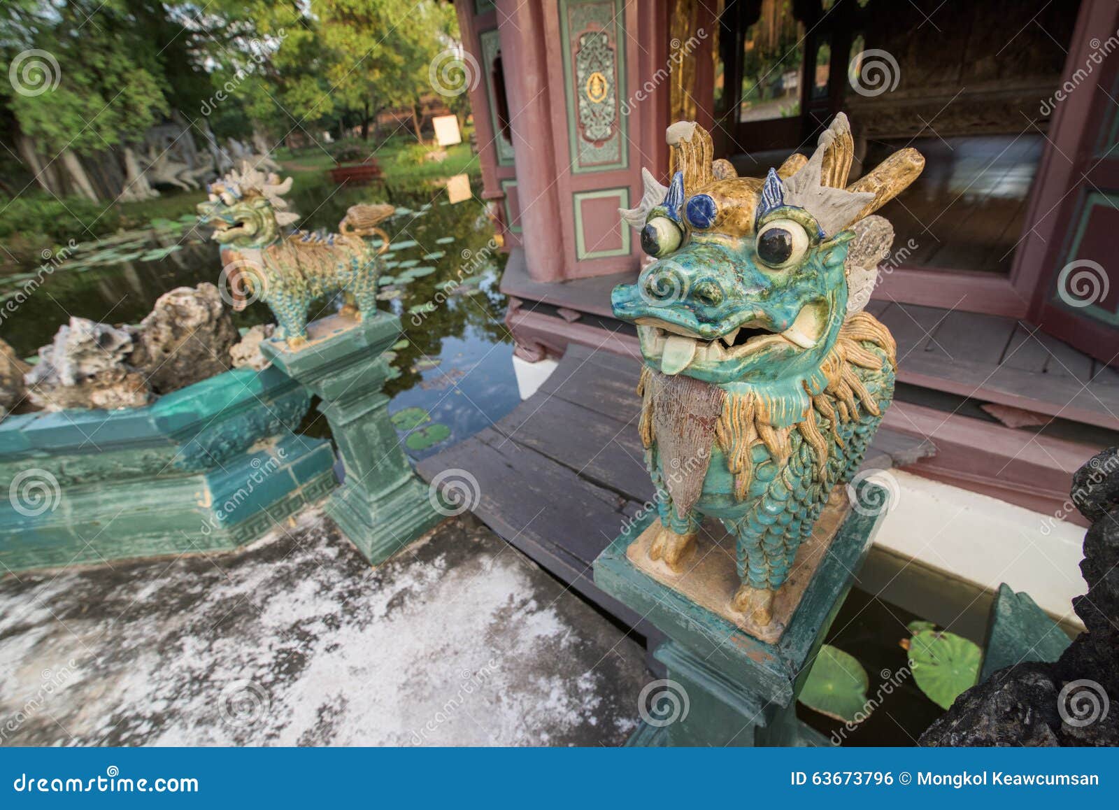 Museo di storia in Tailandia. Il castello ed il palazzo orientali nel parco a tema della città antica, Tailandia