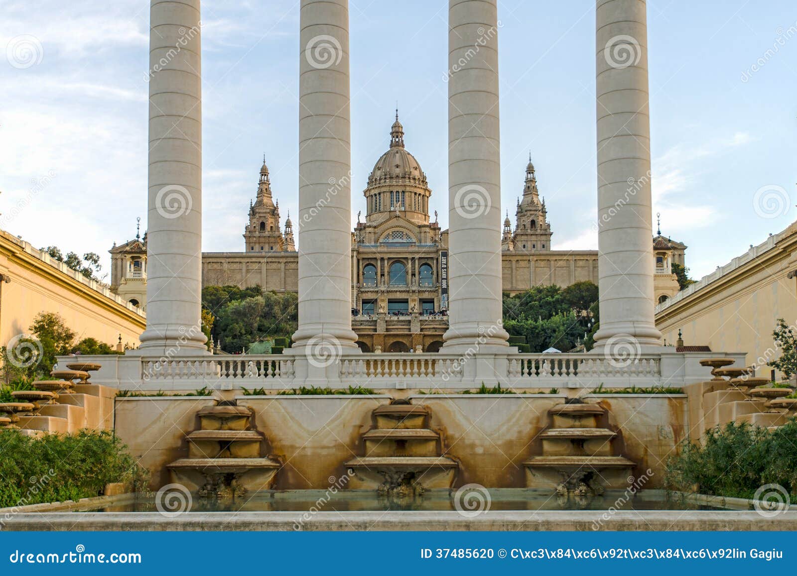 the museu nacional d'art de catalunya 1