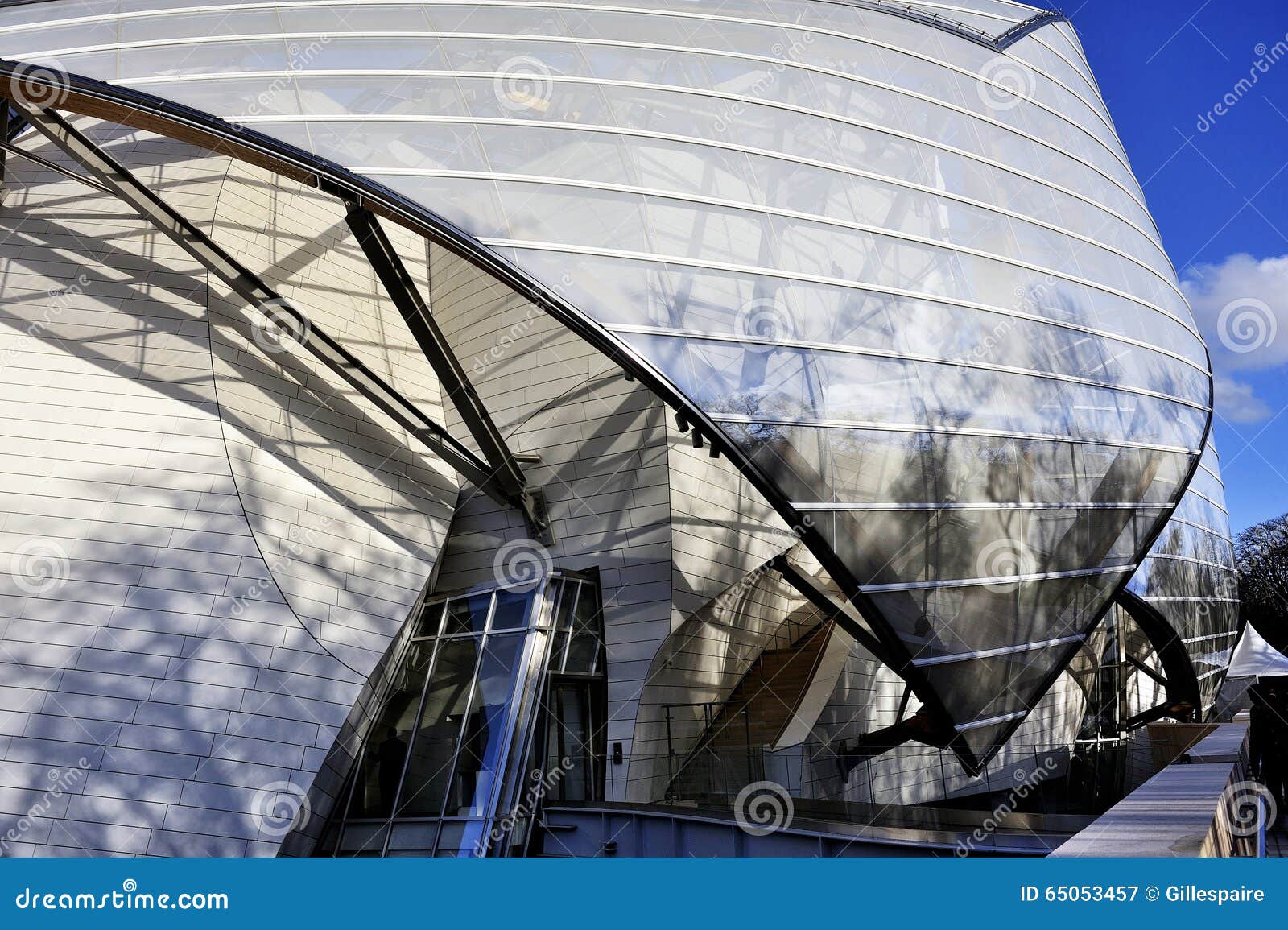 Museum Of Contemporary Art Of The Louis Vuitton Foundation Created By The  American Architect Frank Gehry, The Building Is Located Porte Maillot At  The Entrance Of The Bois De Boulogne. Stock Photo