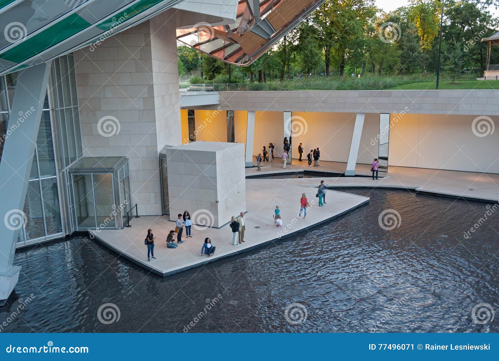 Museum of Contemporary Art of the Louis Vuitton Foundation Editorial