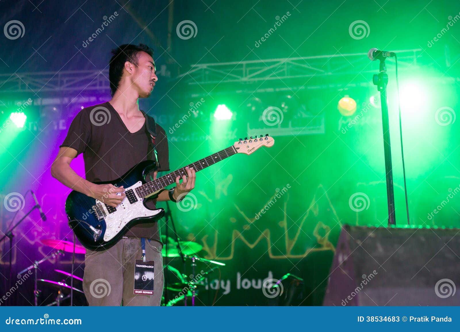 Music concert background editorial stock photo. Image of night - 38534683