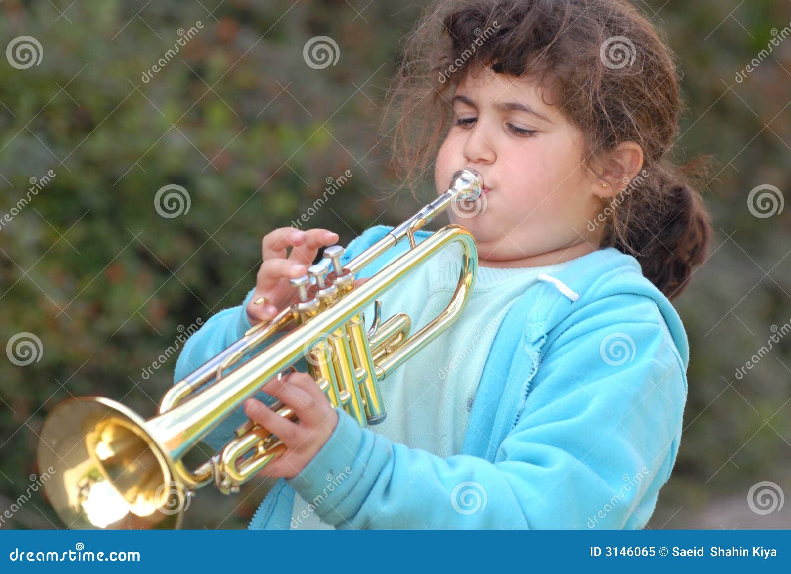 1,000+ Girl Playing Trumpet Stock Photos, Pictures & Royalty-Free