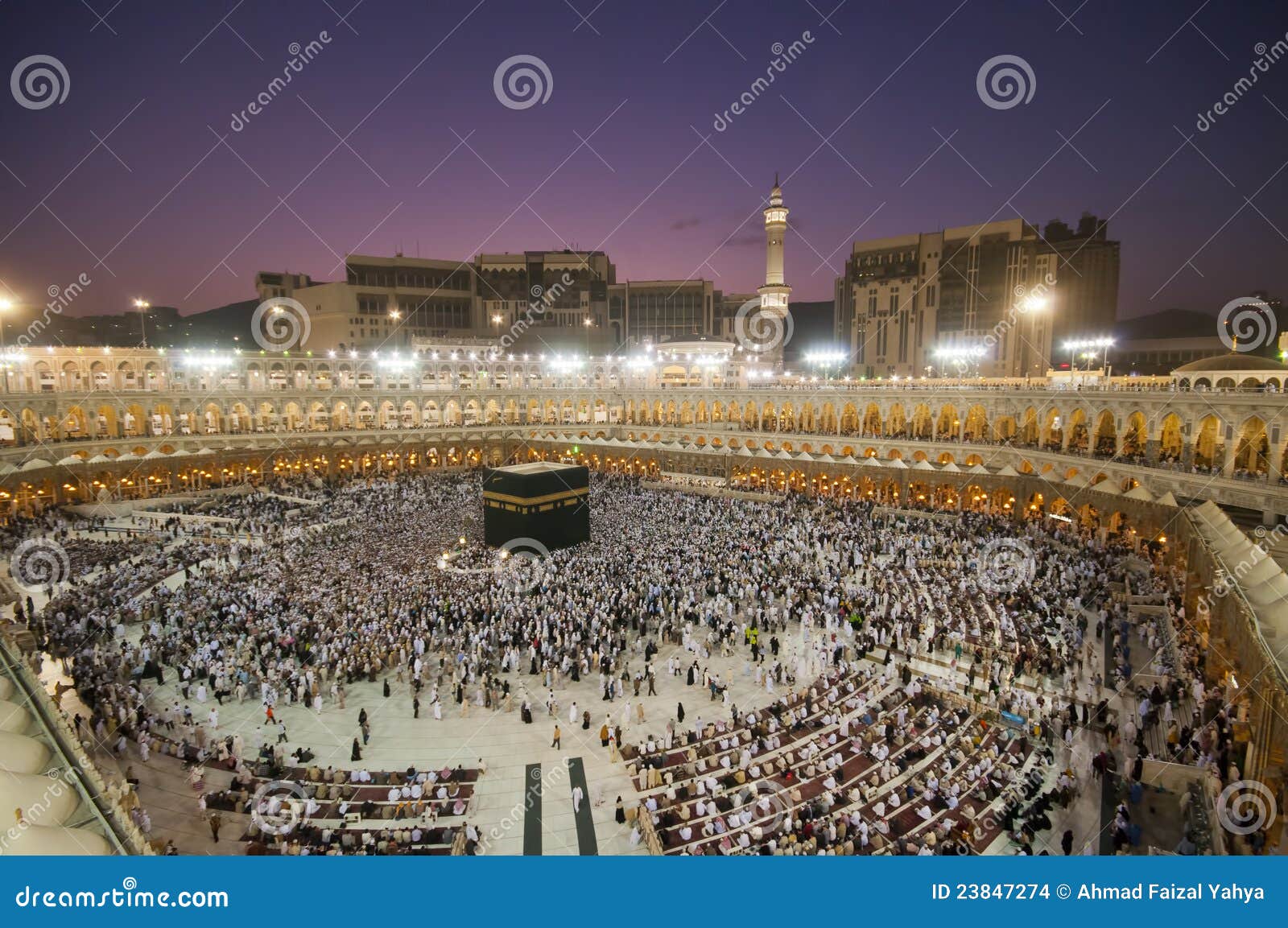 Muslim Pilgrims Circumambulate the Kaaba Editorial Stock Image Image