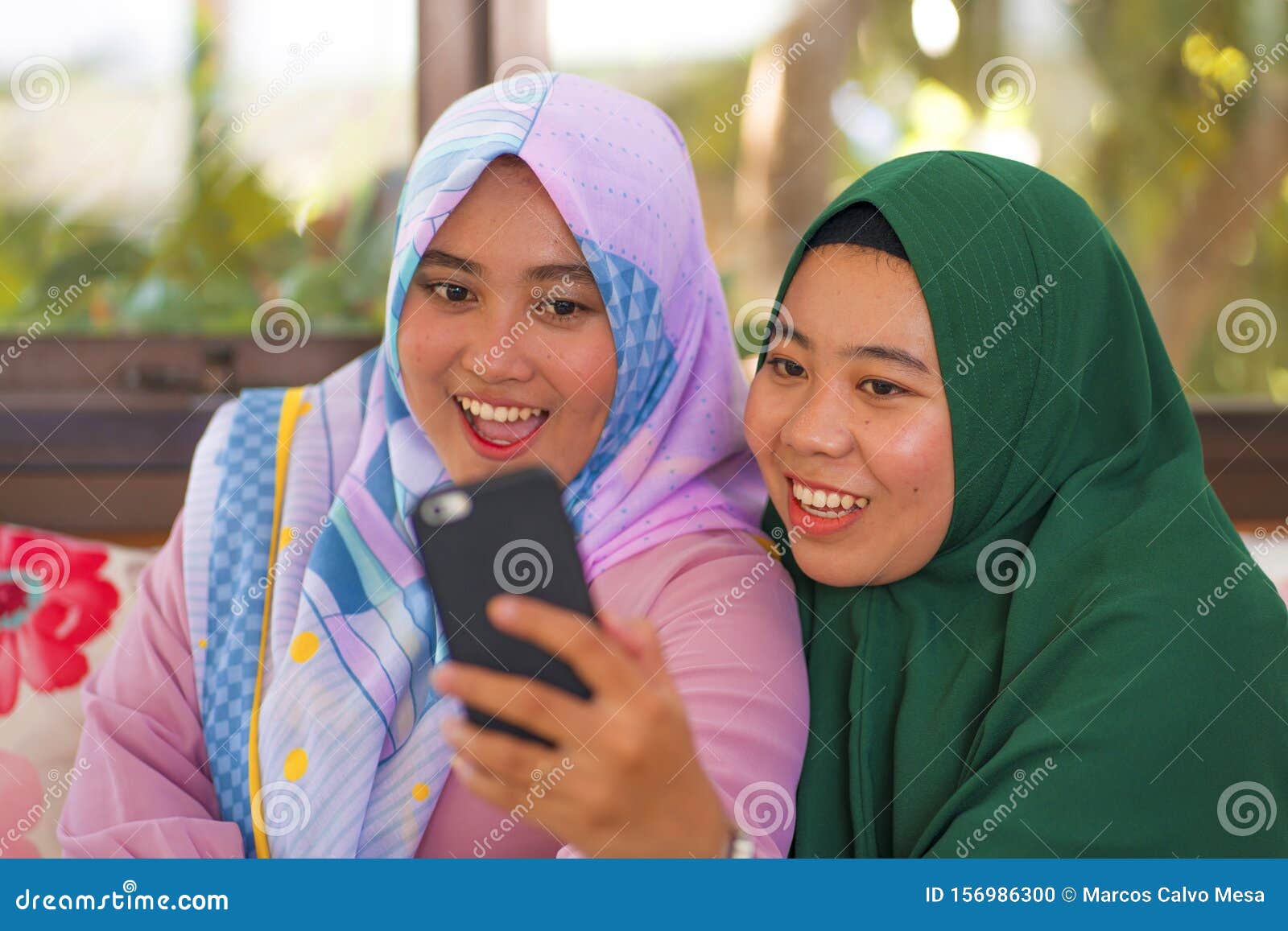 Indonasian Muslim Girls Images