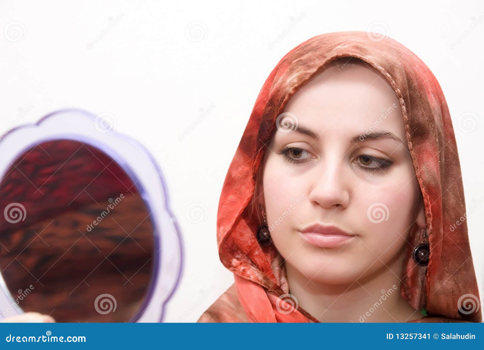 Muslim woman with mirror stock image. Image of hand, beautiful 13257341
