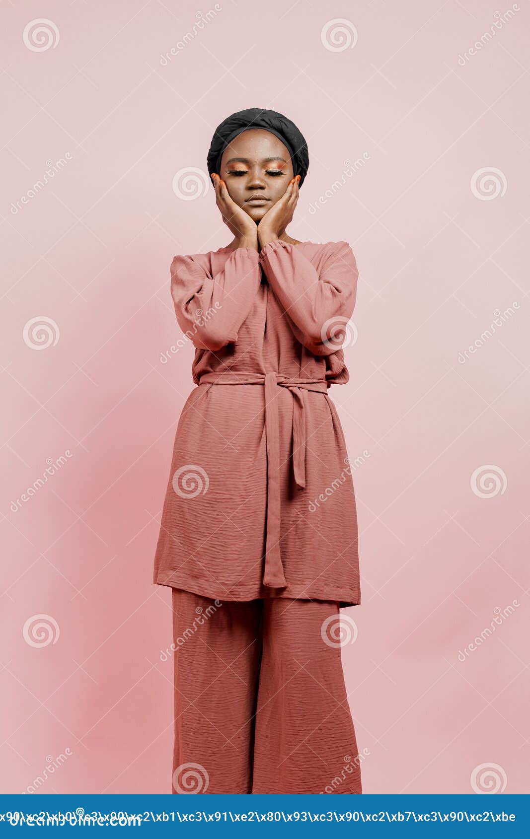 Muslim Young Woman Weared in Traditional Dress and Scarf Touches Her Face  and Relax. Relaxation and Meditation with Yoga Stock Image - Image of  beauty, arabic: 222184603