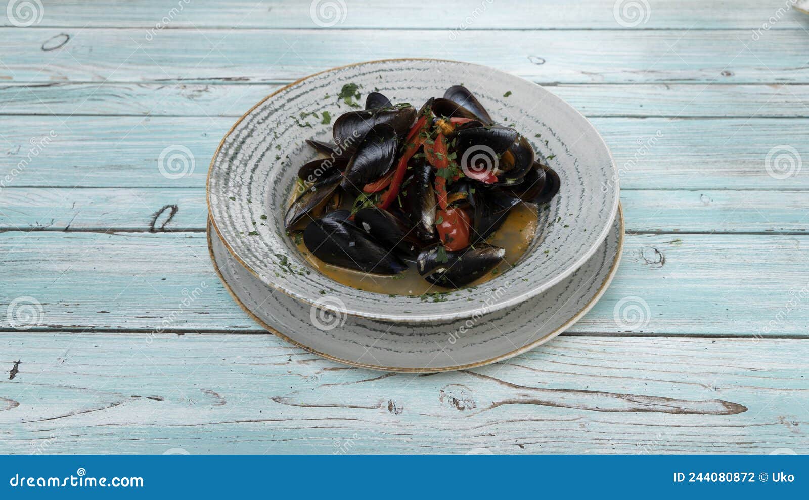 Mussel shell sauteed stock photo. Image of mussel, garden 244080872