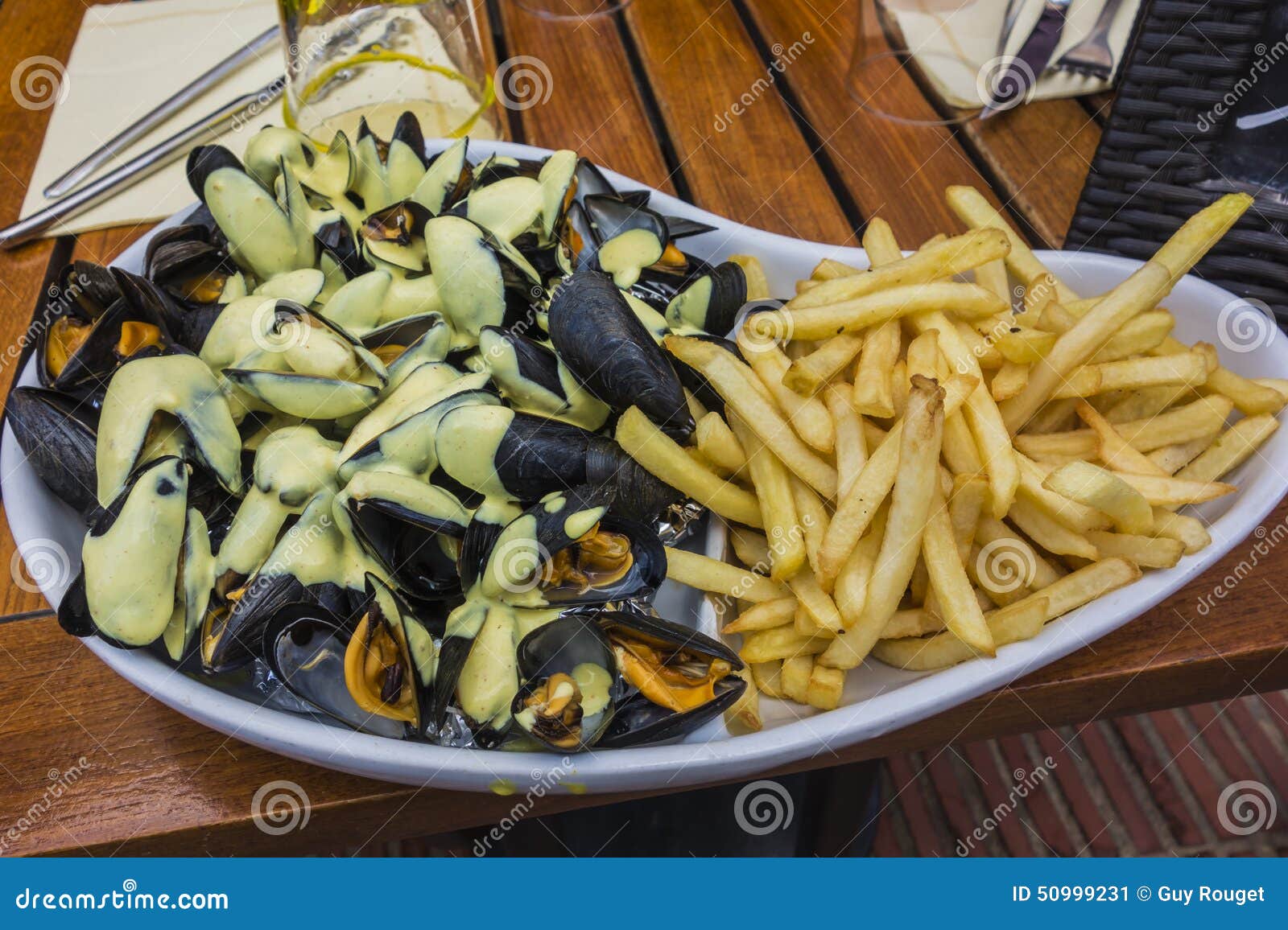 Mussels and chips stock image. Image of mussels, gastronomie 50999231