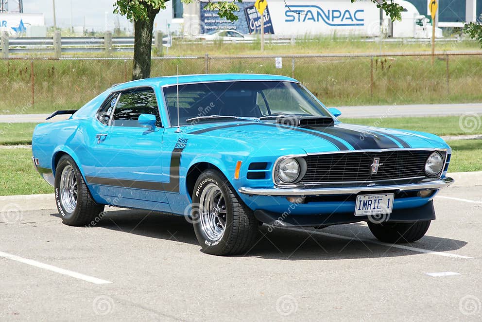 Mustang boss 302 editorial photography. Image of boss - 64499167