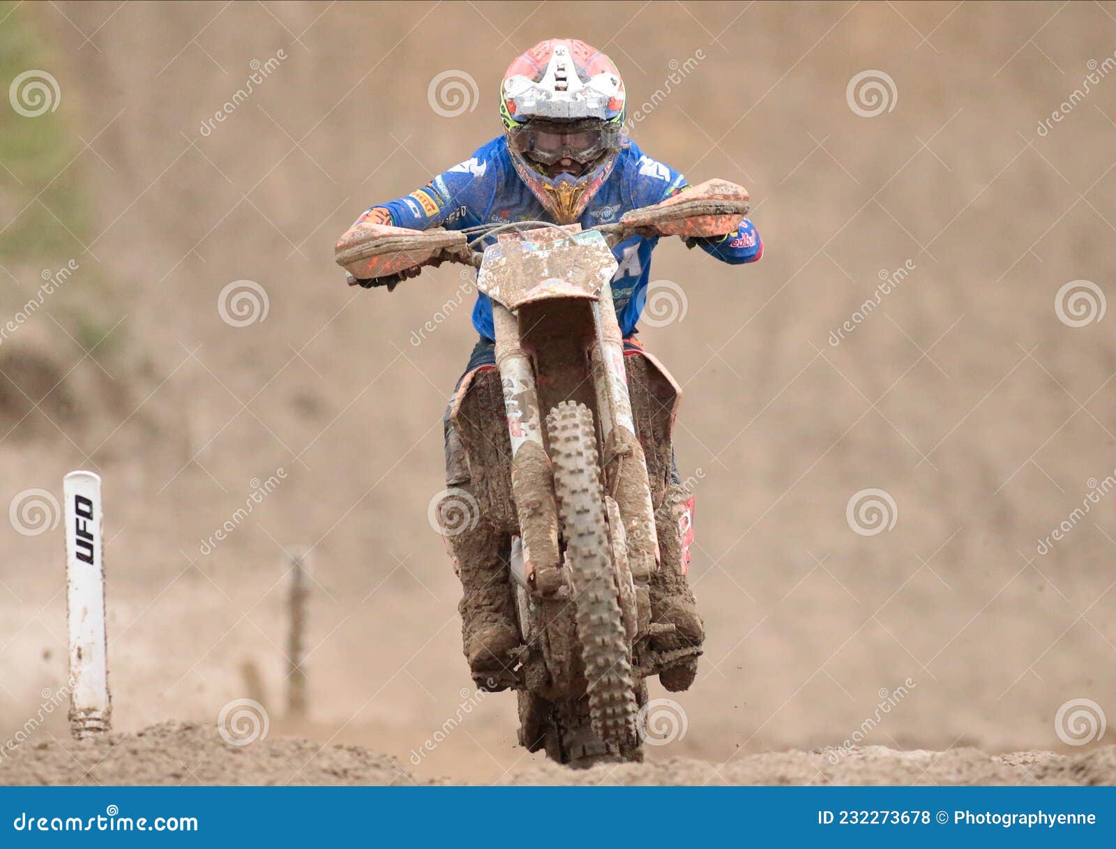 Madrid Espanha 16 De Outubro De 2021 : Campeonato Motocross Spanish Mxgp.  Corridas De Motocicletas Imagem Editorial - Imagem de curva, motociclista:  239625630