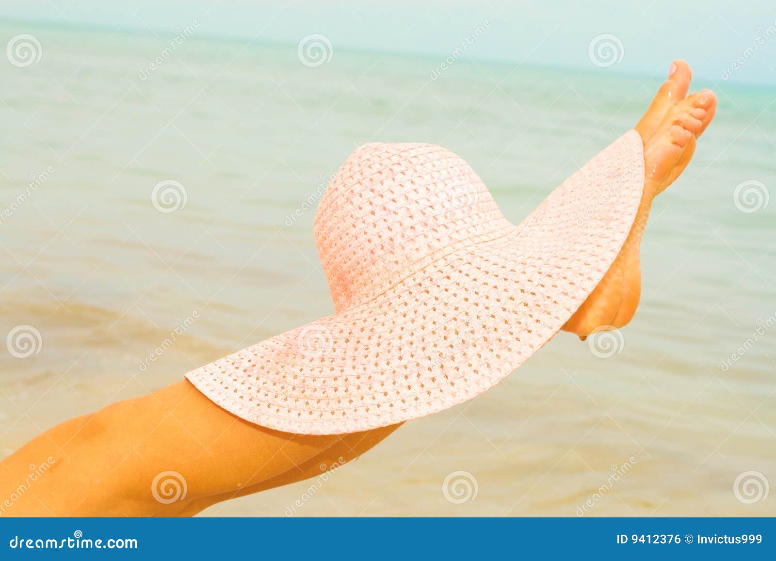 Happy Feet Love To Walk Stock Photography 168527984