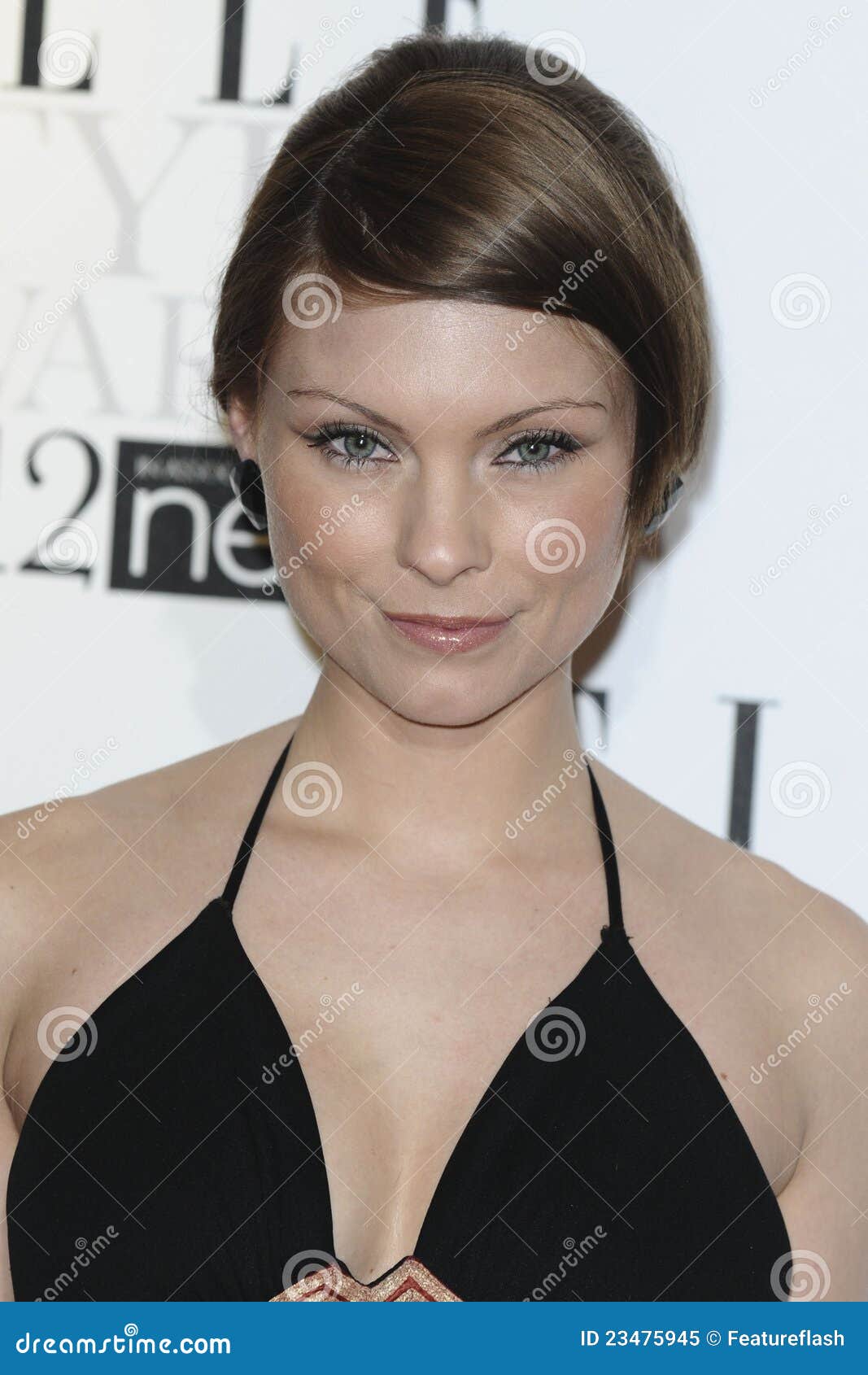 Photos myanna buring MyAnna Buring