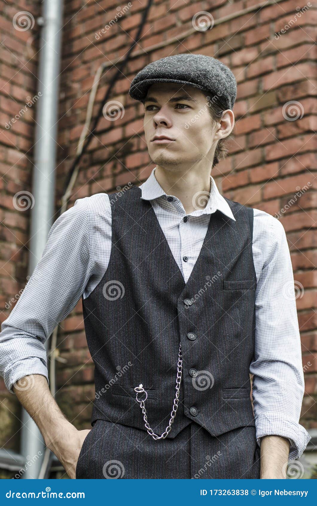 Mysterious Portrait of Retro 1920s English Gangster with Flat Cap ...